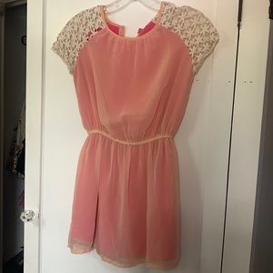 Adorable pink dress with crochet sleeves